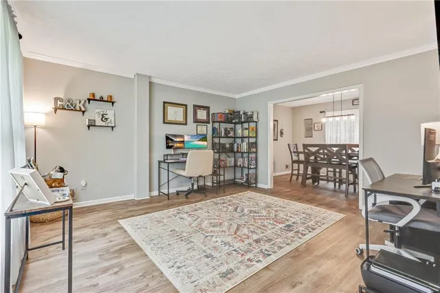 $559,999 | 3605 Hickory Circle Southeast, Smyrna, GA 30080