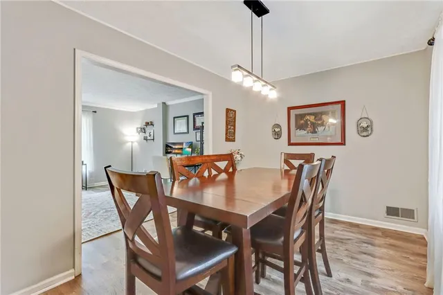 $559,999 | 3605 Hickory Circle Southeast, Smyrna, GA 30080