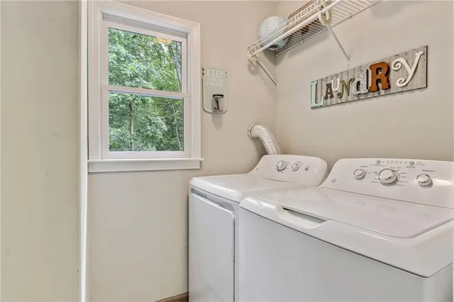 $559,999 | 3605 Hickory Circle Southeast, Smyrna, GA 30080