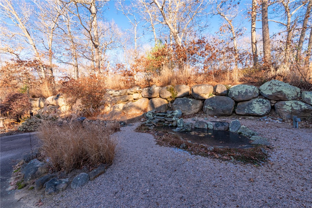 6 Montauk Road Charlestown, RI 02813 - Photo 4 of 30