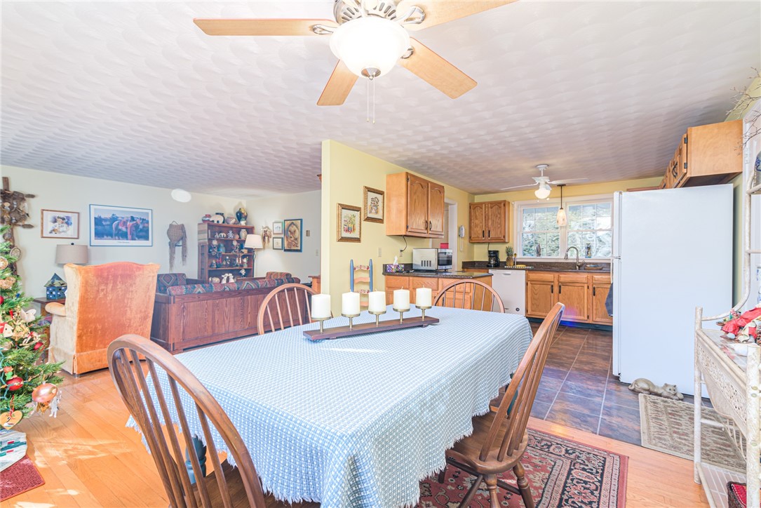 6 Montauk Road Charlestown, RI 02813 - Photo 9 of 30