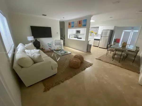 $4,500 | 1110 Northeast 119th Street, Biscayne Park, FL 33161