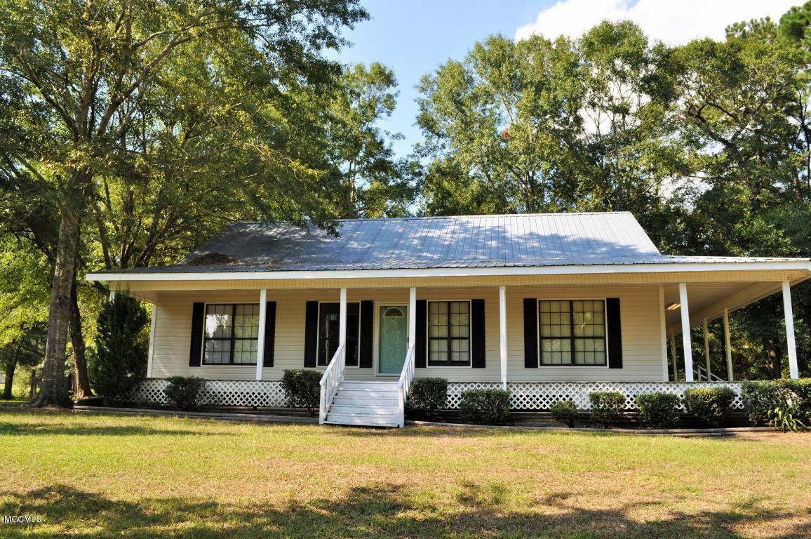 125 River Road Lucedale, MS 39452 - Photo 1 of 11 Front View