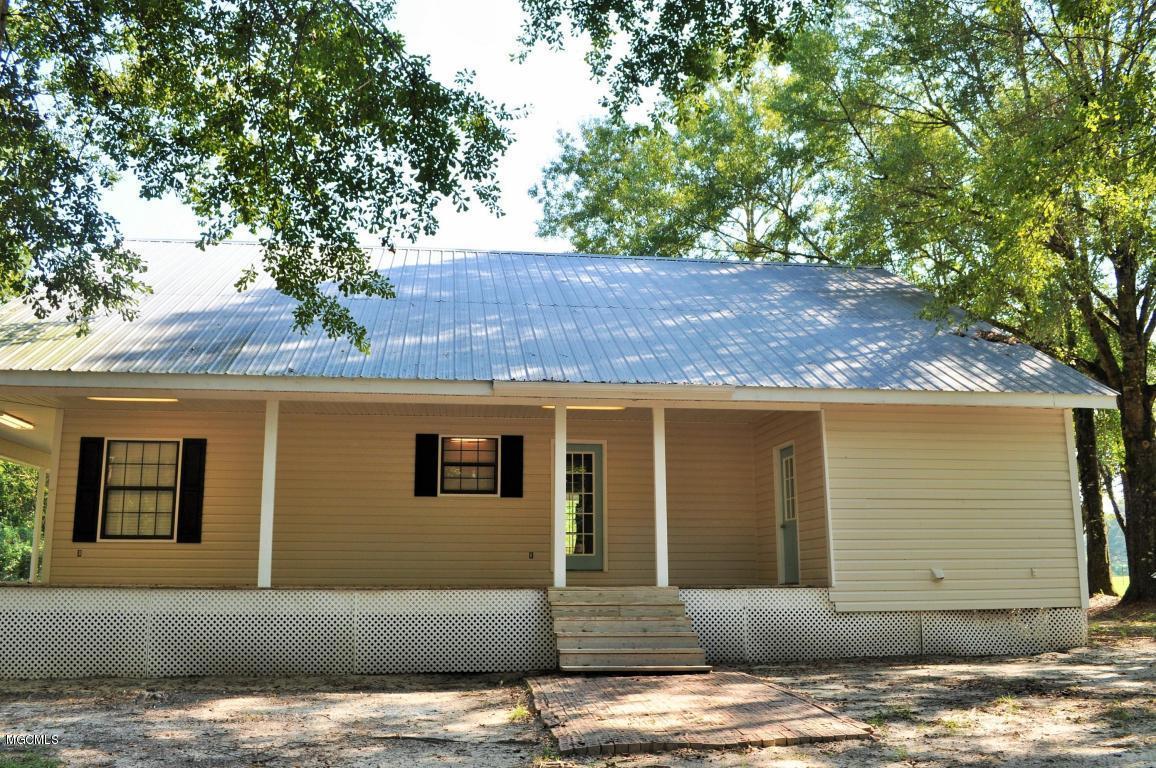 125 River Road Lucedale, MS 39452 - Photo 8 of 11 Rear