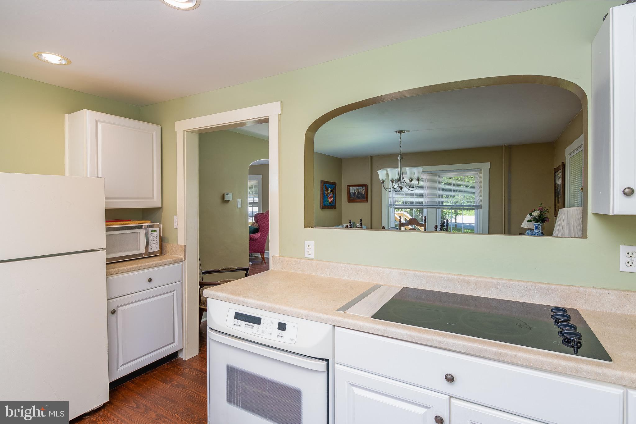 2062 Ridge Road Elverson, PA 19520 - Photo 8 of 27 Gallery Image 8