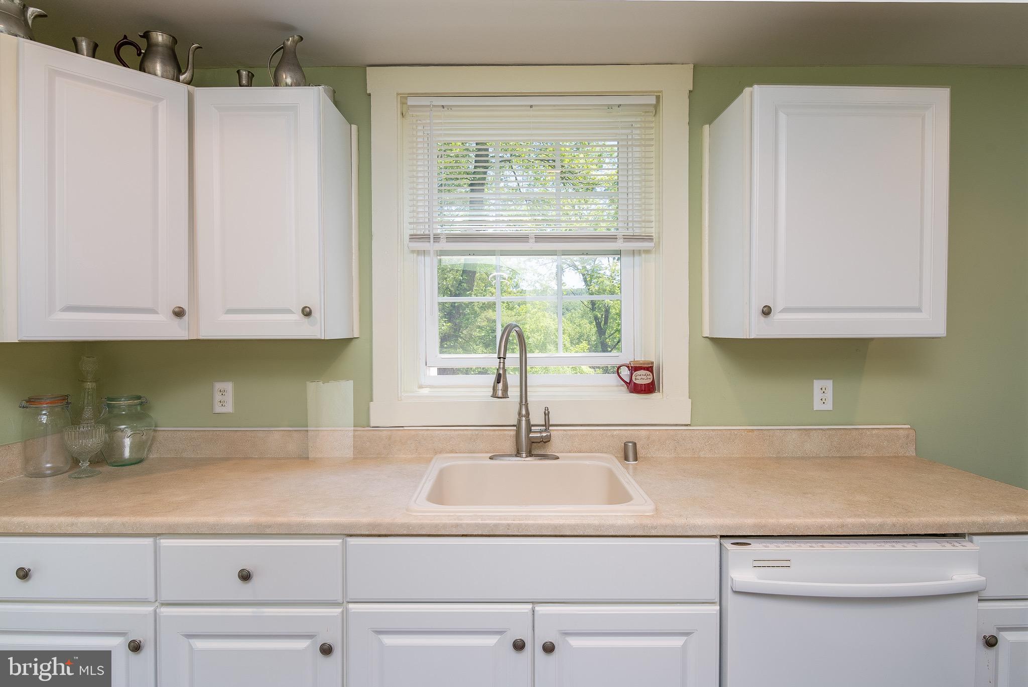 2062 Ridge Road Elverson, PA 19520 - Photo 9 of 27 Gallery Image 9