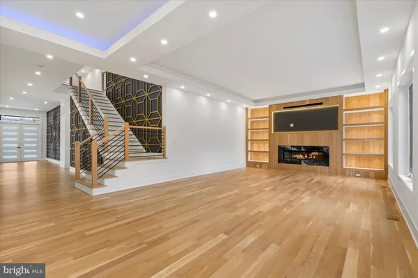 $1,995,000 | 7209 Sipes Lane, Annandale, VA 22003