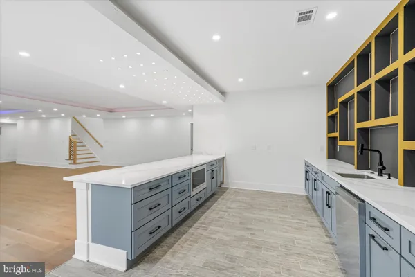 $1,995,000 | 7209 Sipes Lane, Annandale, VA 22003