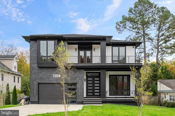$1,995,000 | 7209 Sipes Lane, Annandale, VA 22003