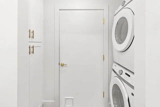 a view of a floor to ceiling window in an outdoor space