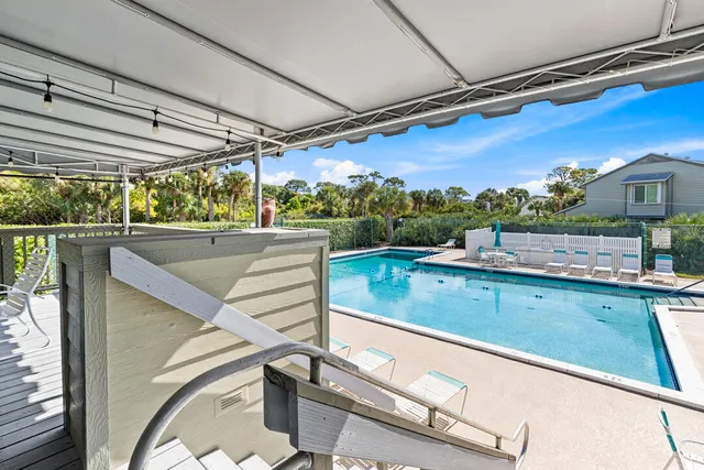 $314,900 | 652 Northeast Wax Myrtle Way, Jensen Beach, FL 34957