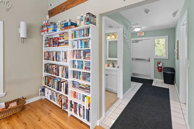 $314,900 | 652 Northeast Wax Myrtle Way, Jensen Beach, FL 34957