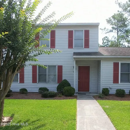 $1,250 | 11 Portwest Townhouses Drive, Unit C, Swansboro, NC 28584