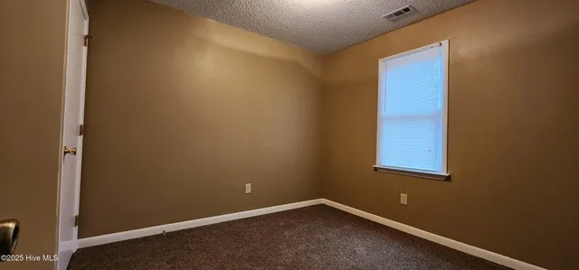 $1,250 | 11 Portwest Townhouses Drive, Unit C, Swansboro, NC 28584