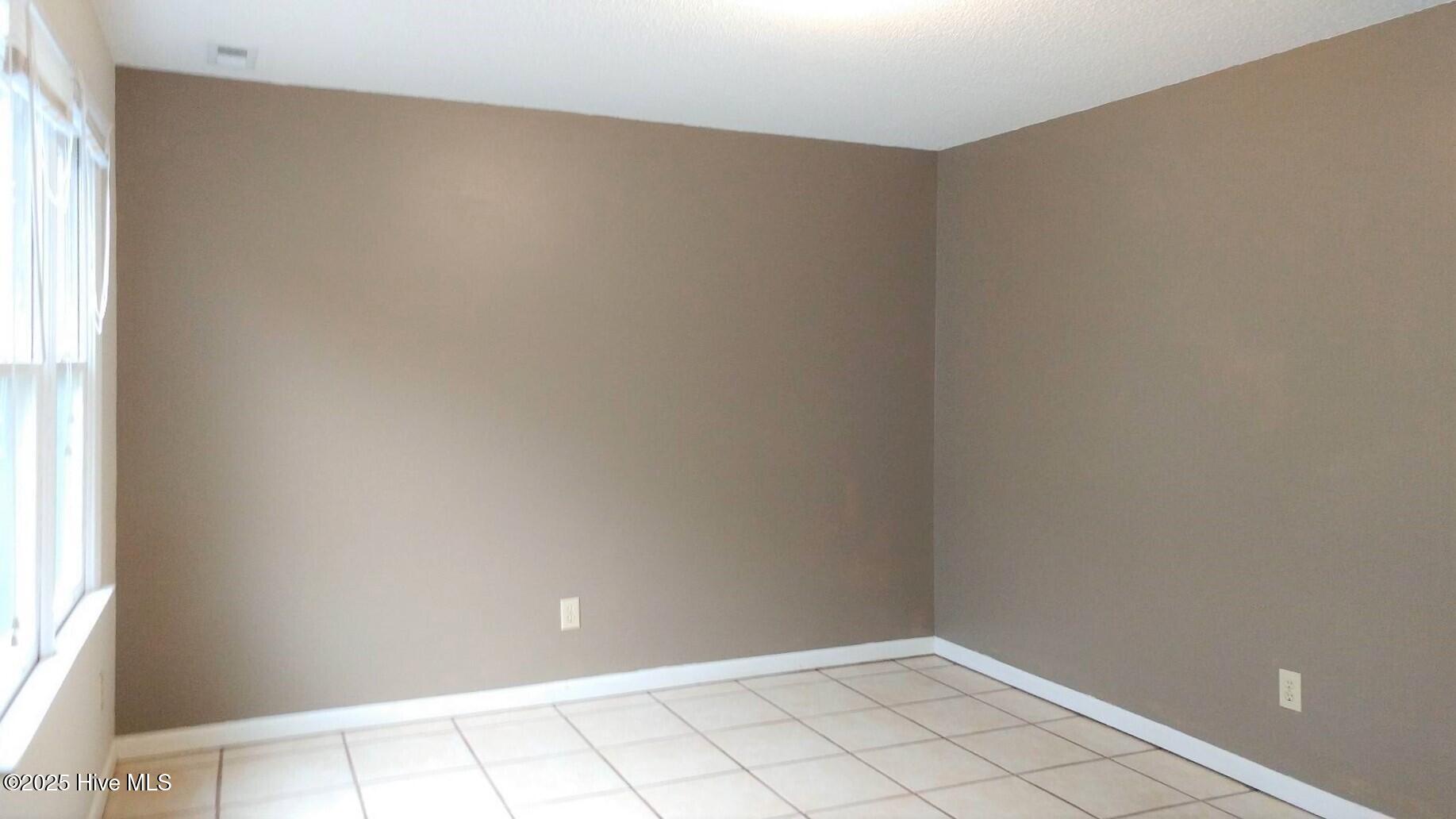 11 Portwest Townhouses Drive, Unit C Swansboro, NC 28584 - Photo 2 of 18 13