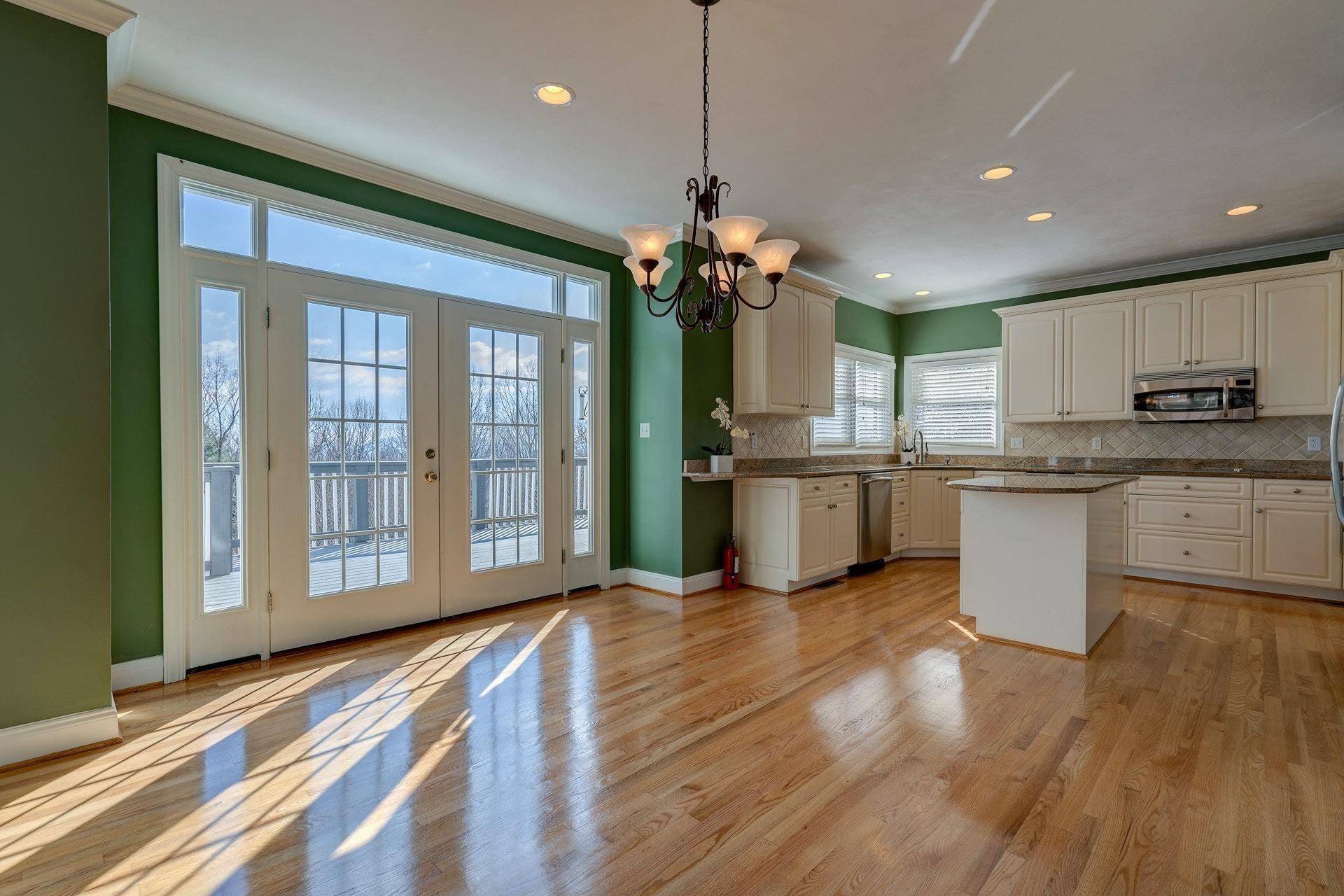 1420 Longview Road Roanoke, VA 24018 - Photo 16 of 52 016-305017-DSC05370_1_2_3_4_7459344