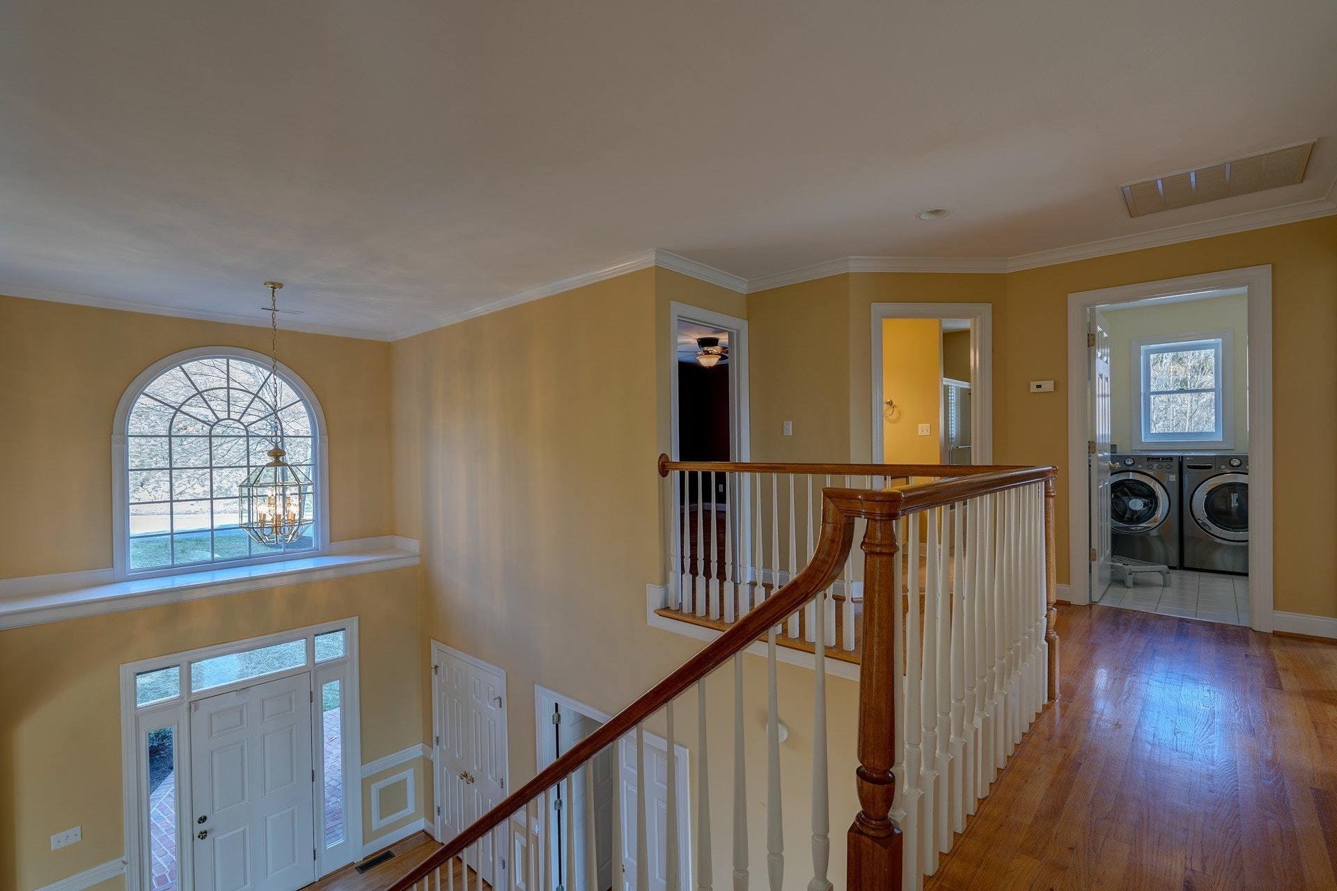1420 Longview Road Roanoke, VA 24018 - Photo 25 of 52 025-305017-DSC05425_6_7_8_9_7459353