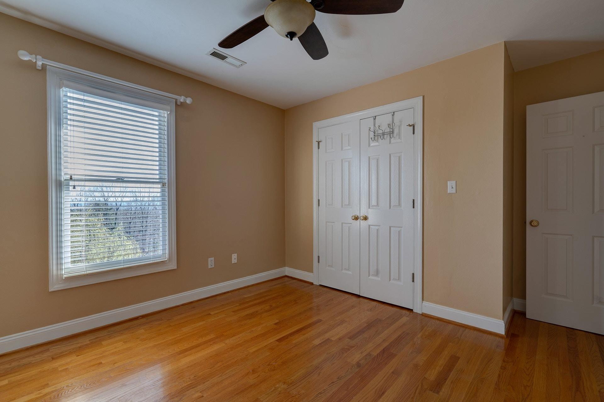 1420 Longview Road Roanoke, VA 24018 - Photo 34 of 52 034-305017-DSC05480_1_2_3_4_7459362