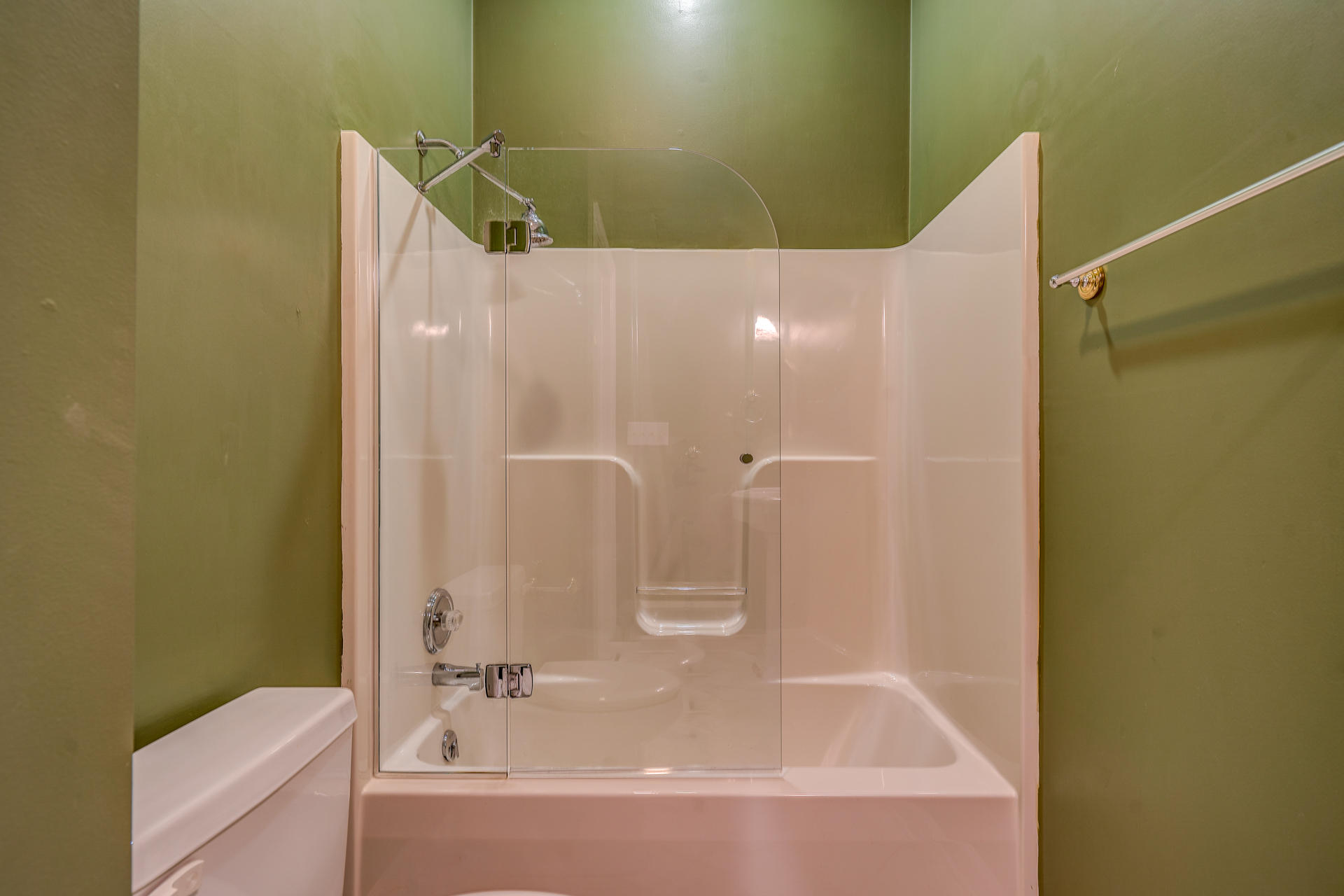1420 Longview Road Roanoke, VA 24018 - Photo 42 of 52 DSC04931_2_3_4_5