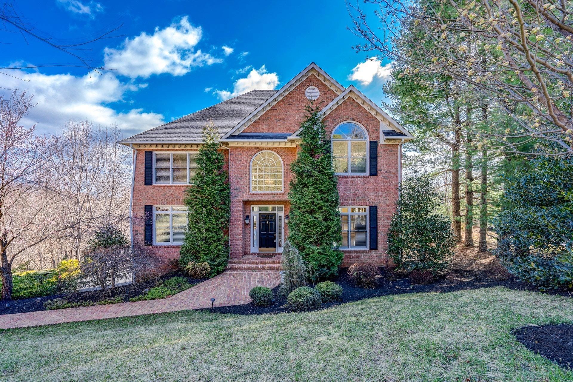 1420 Longview Road Roanoke, VA 24018 - Photo 48 of 52 001-305017-DSC05545_6_7_8_9_7459388