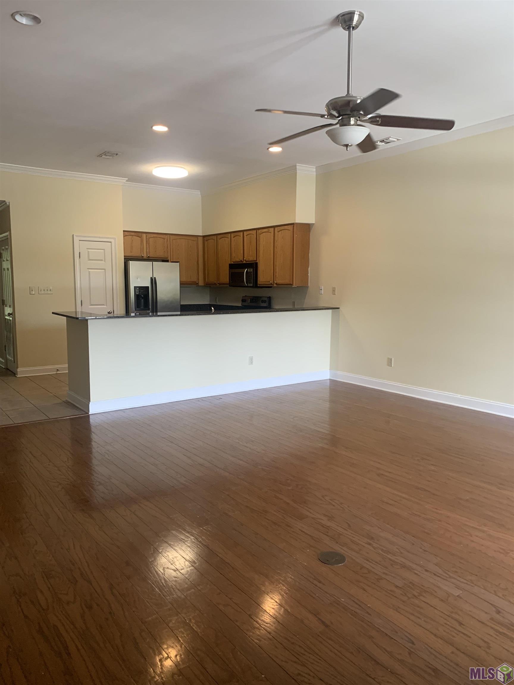 352 East Boyd Drive, Unit 203 Baton Rouge, LA 70808 - Photo 4 of 12