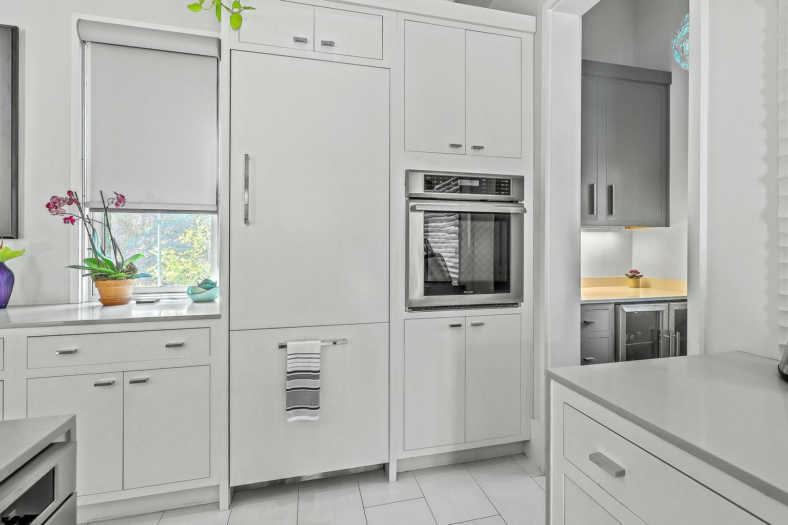 105 May Lane Mount Pleasant, SC 29464 - Photo 4 of 35 Kitchen