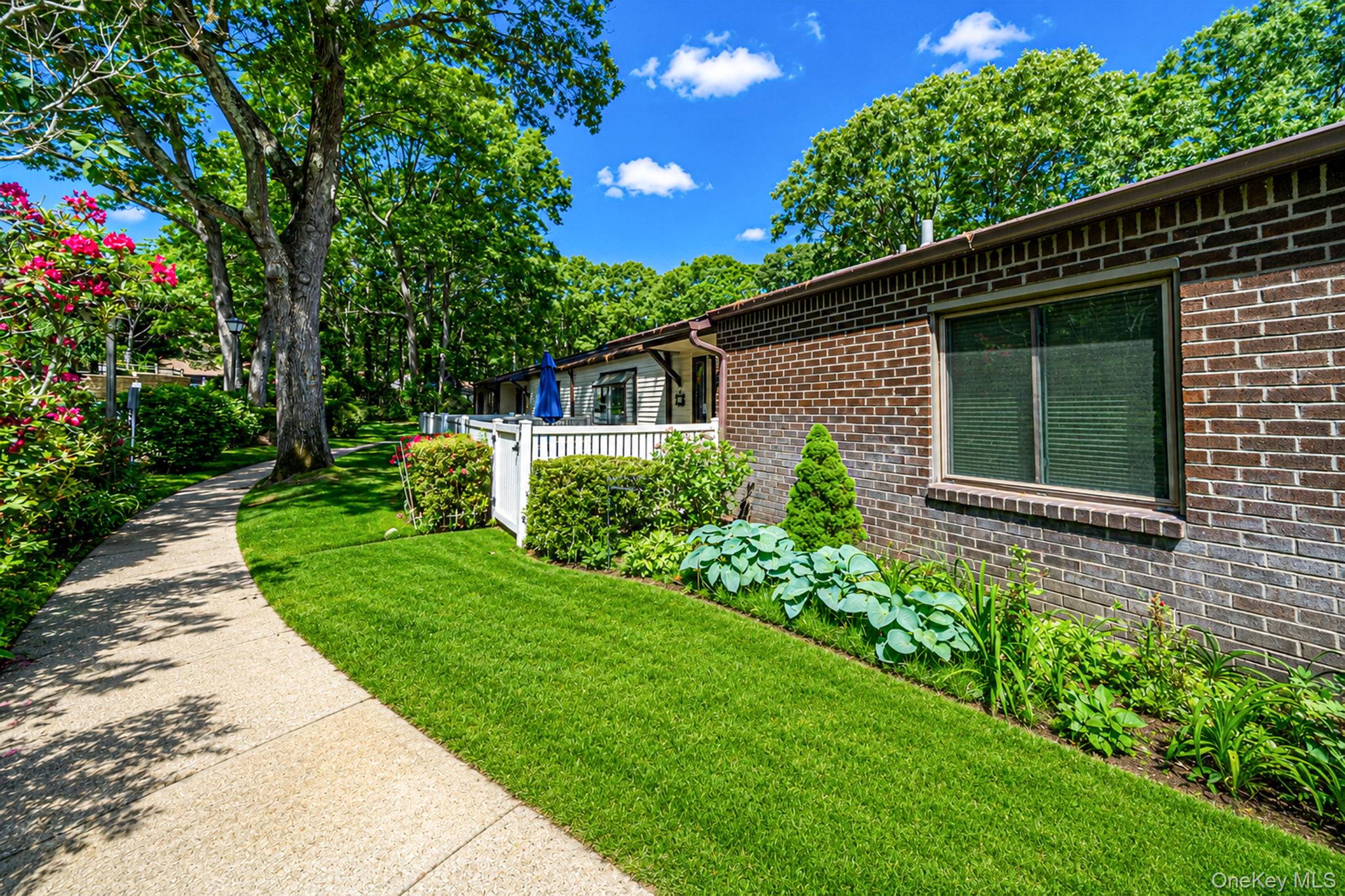 94 Birchwood Road Coram, NY 11727 - Photo 2 of 34