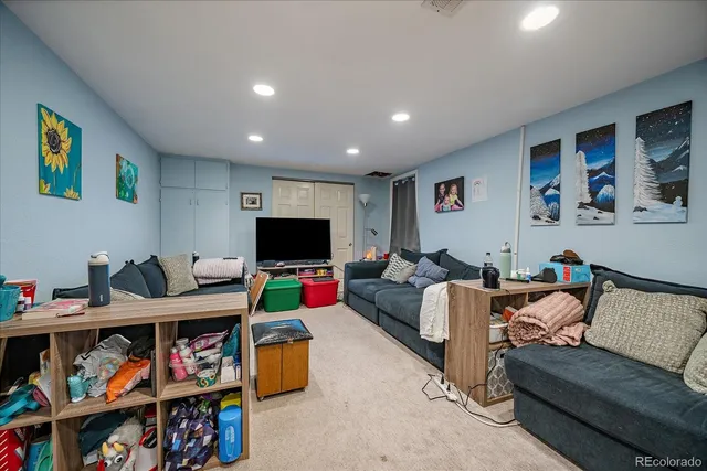 $550,000 | 271 East Davies Avenue, Centennial, CO 80122