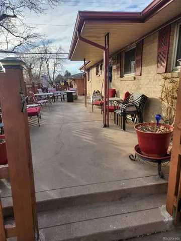 $550,000 | 271 East Davies Avenue, Centennial, CO 80122