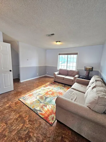 $329,900 | 912 Kayla Circle, Belle Plaine, MN 56011