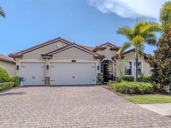 $739,000 | 155 Toscavilla Boulevard, Nokomis, FL 34275