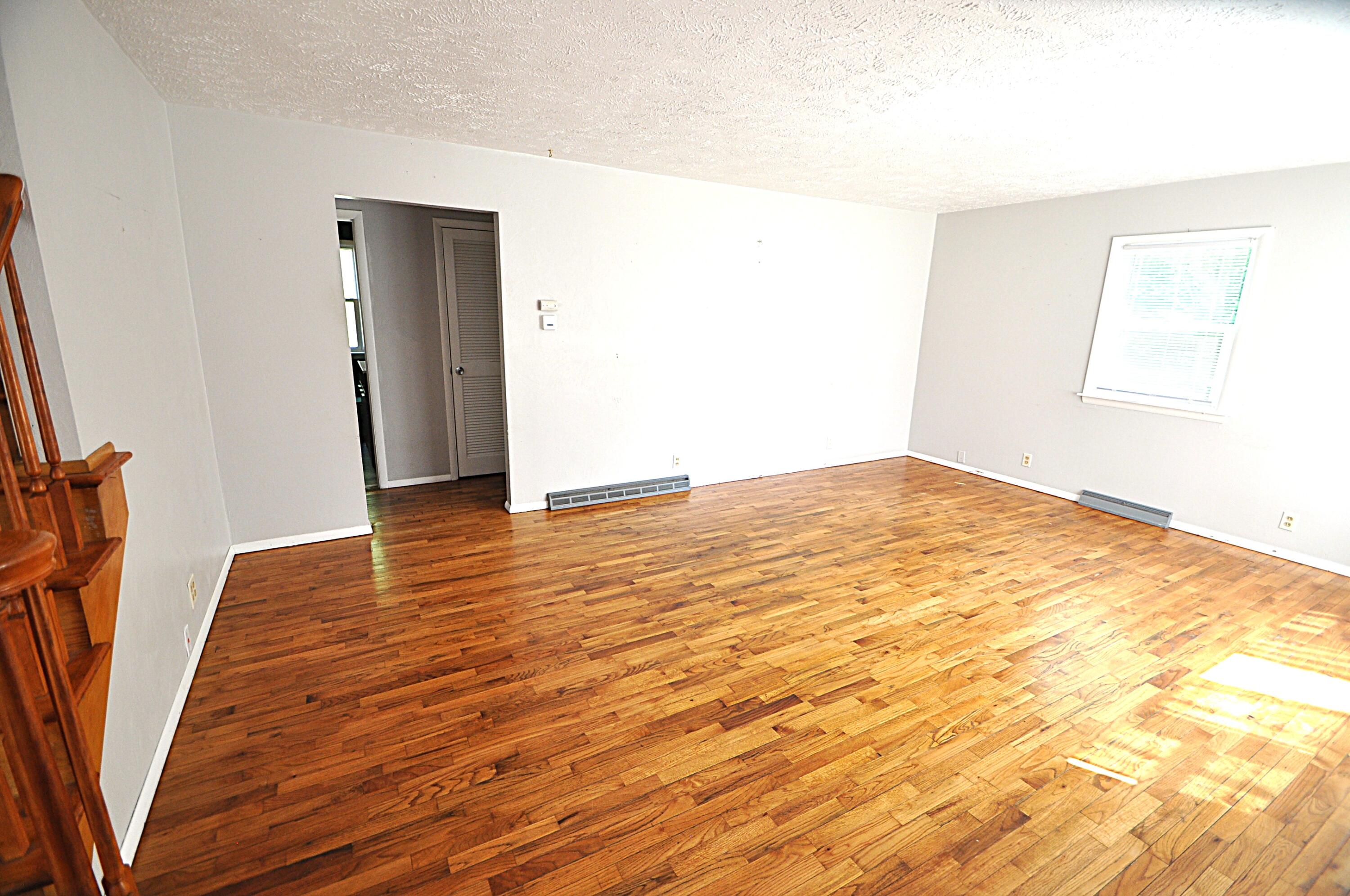 3053 South 3rd Street Niles, MI 49120 - Photo 8 of 26 DSC_6865