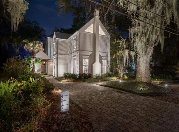 $1,795,000 | 309 South Jahncke Avenue, Covington, LA 70433