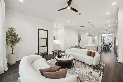 $925,000 | 12818 Verdi Drive, Houston, TX 77024