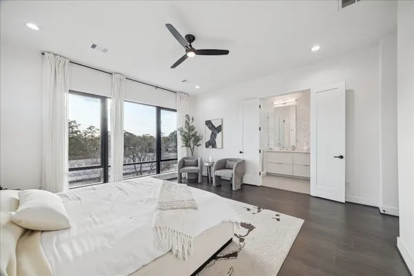 $925,000 | 12818 Verdi Drive, Houston, TX 77024