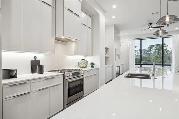 $925,000 | 12818 Verdi Drive, Houston, TX 77024