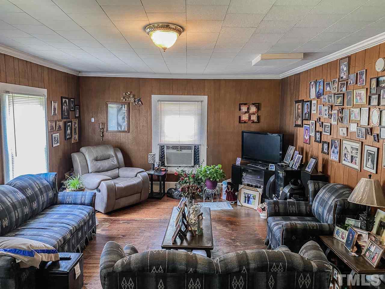 200 South Foushee Street Roxboro, NC 27573 - Photo 5 of 30 Gallery Image 5