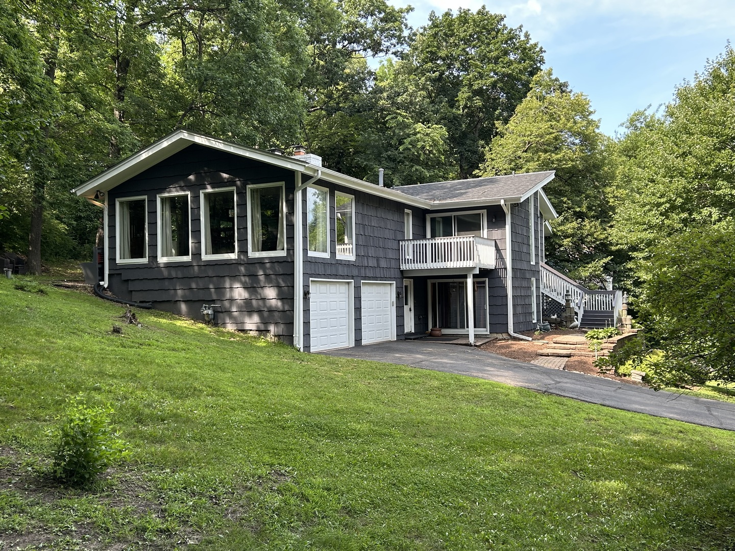 17 Marryat Road Trout Valley, IL 60013 - Photo 2 of 13