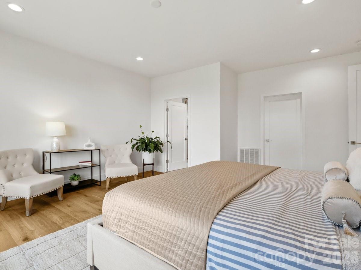 98 Running Ridge Road Asheville, NC 28804 - Photo 22 of 41 Gallery Image 22