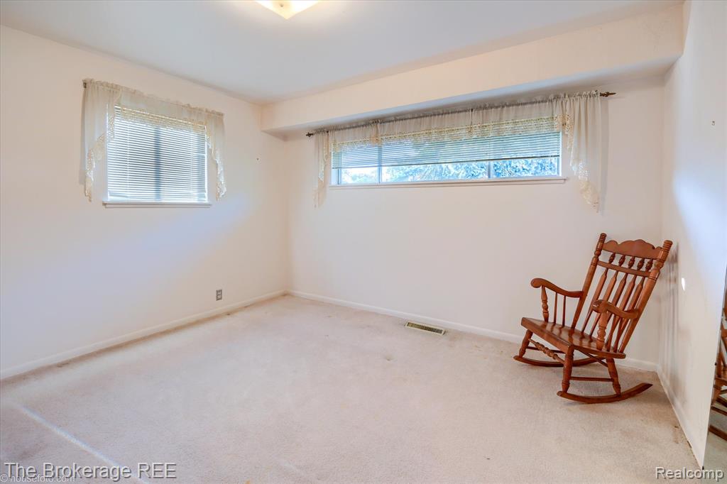2822 Epsilon Trail Flint, MI 48506 - Photo 21 of 35