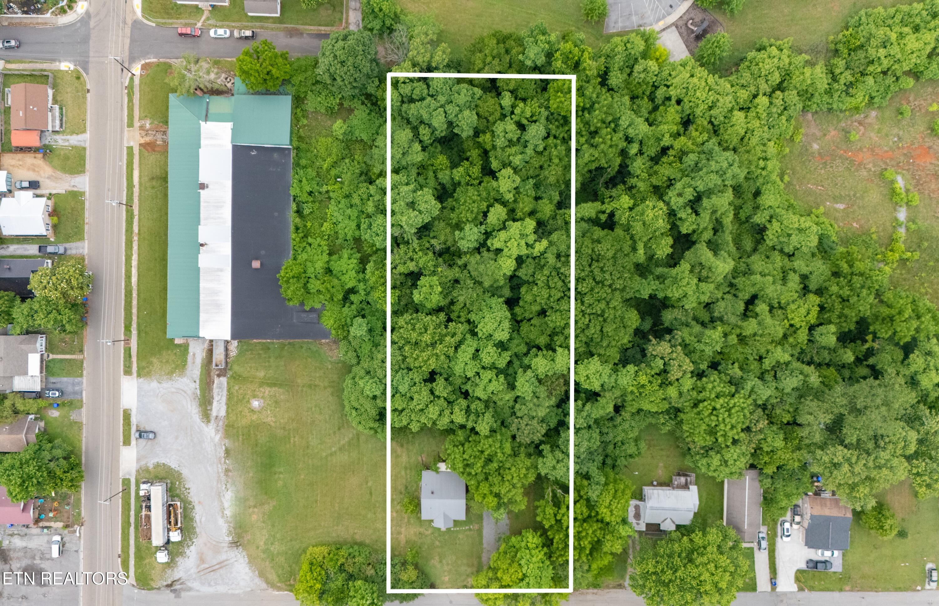 713 Rutledge Avenue Morristown, TN 37813 - Photo 17 of 29 24 Positive Perceptions-24