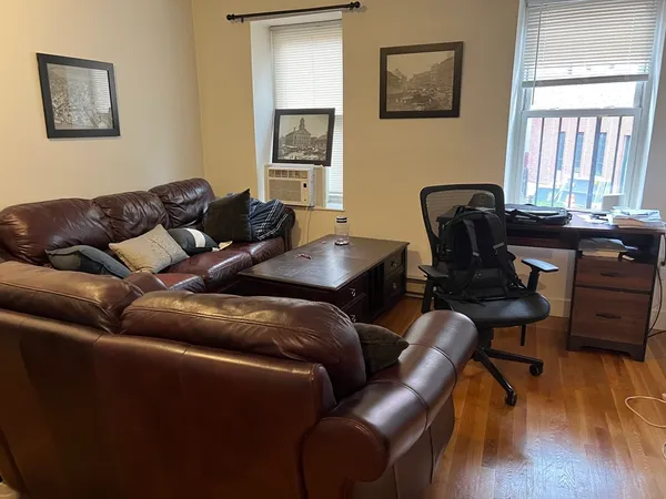 $2,550 | 222 North Street, Unit 2, Boston, MA 02113