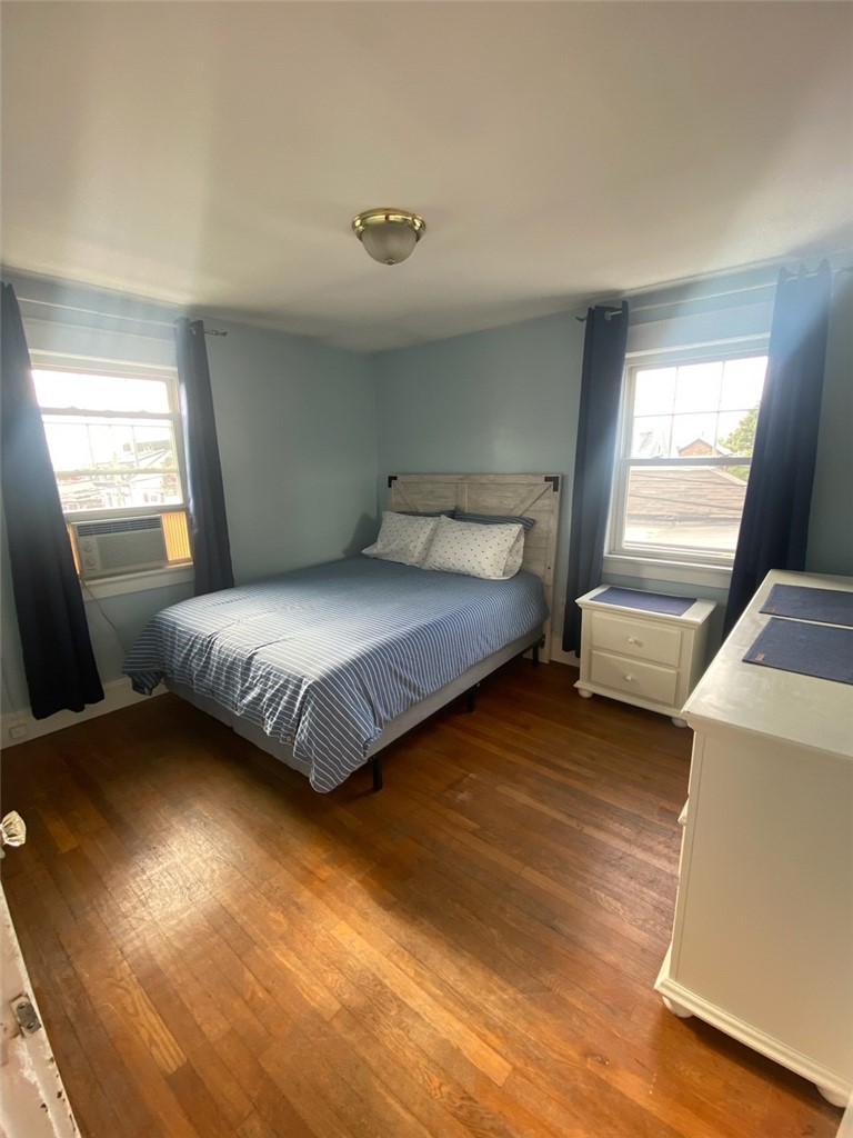 11 South Baptist Street Newport, RI 02840 - Photo 9 of 12