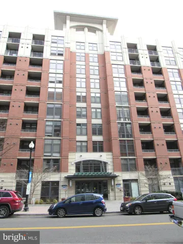 $749,000 | 1021 North Garfield Street, Unit 318, Arlington, VA 22201