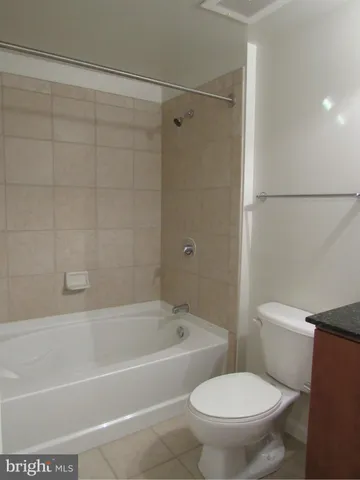 $749,000 | 1021 North Garfield Street, Unit 318, Arlington, VA 22201