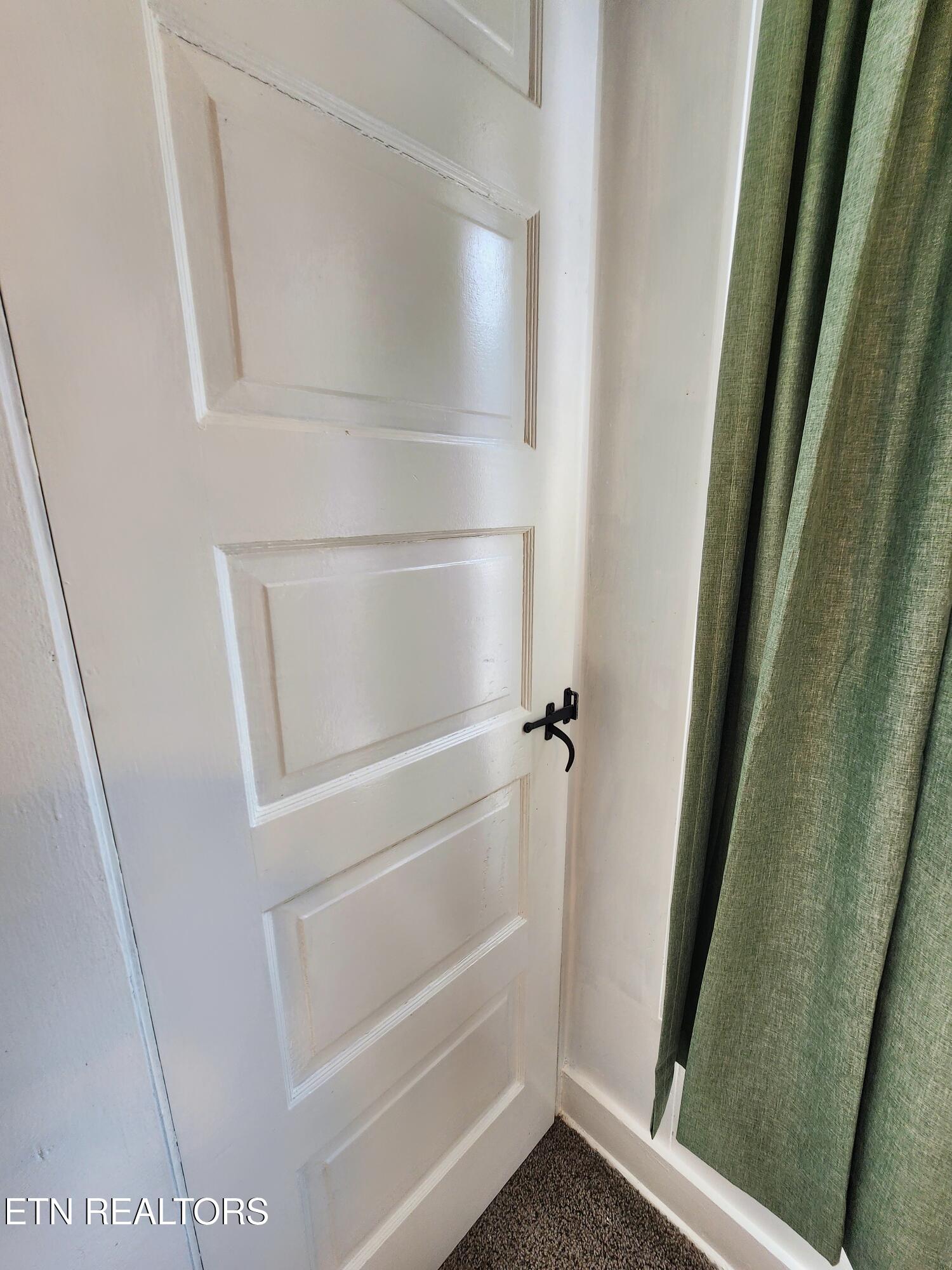 224 Oak Road Norris, TN 37828 - Photo 22 of 29 20250611_100344 (1)