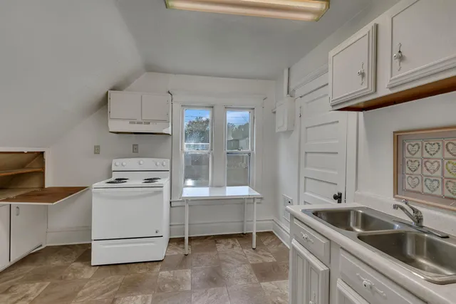 $164,900 | 801 15th Avenue South, St. Cloud, MN 56301