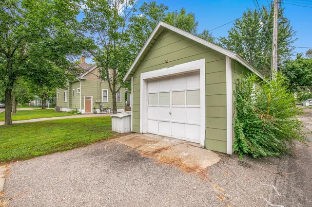 $164,900 | 801 15th Avenue South, St. Cloud, MN 56301