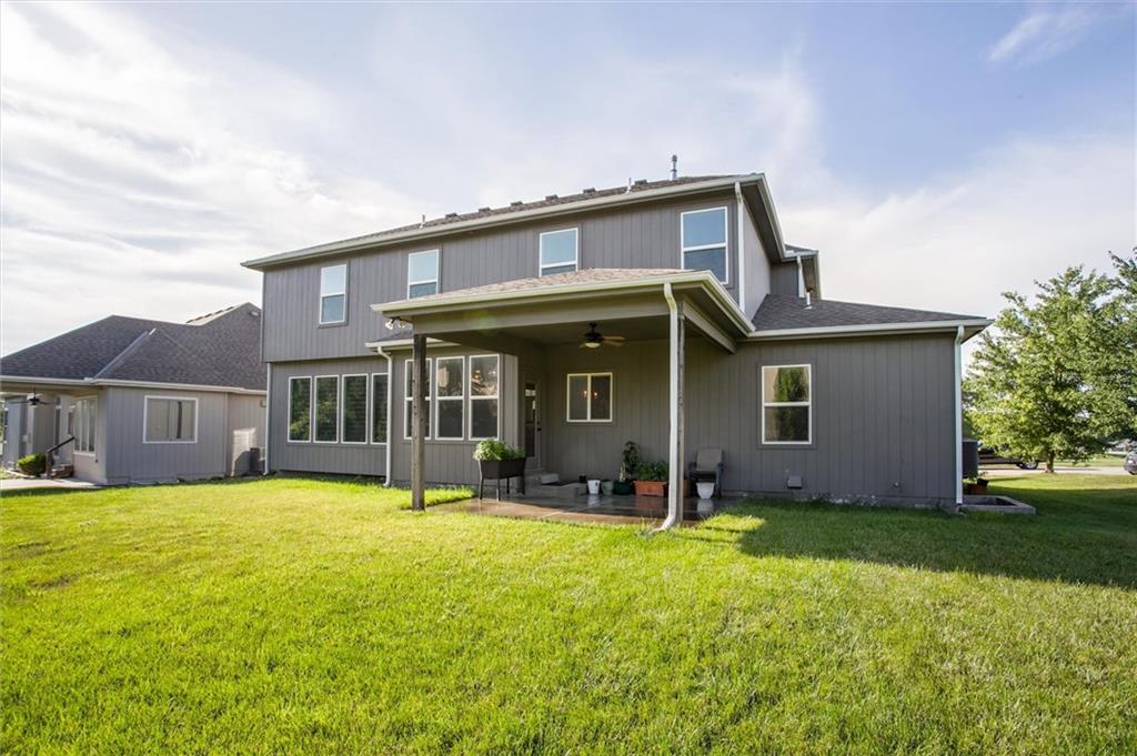 2616 Southwest 11 Street Lee's Summit, MO 64081 - Photo 5 of 29