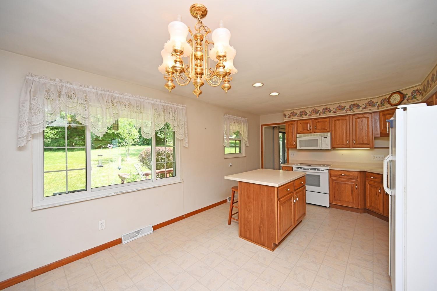 9400 Daly Road Cincinnati, OH 45231 - Photo 11 of 43 Gallery Image 11